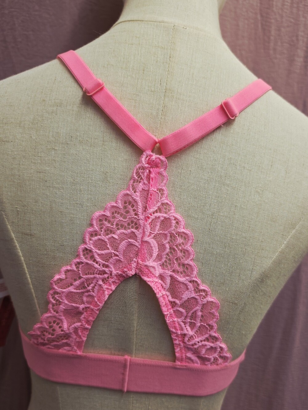 Xhilaration Lace Triangle Banded Racerback Bralette- Hot Pink, XL - Picture 6 of 8